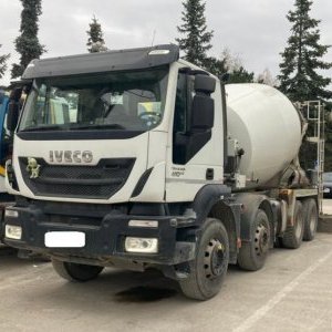 foto 9m3 mix Stetter 8x4 Iveco