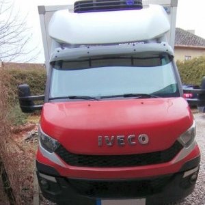 foto 3.5t s tupláky Iveco izotherm chladící skříň (vhodné na přestavbu)