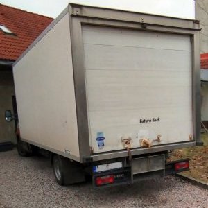 foto 3.5t s tupláky Iveco izotherm chladící skříň (vhodné na přestavbu)