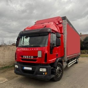 foto EUR6 Iveco 8m ADR 19/18t plachta valník 2spaní