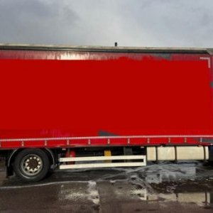 foto EUR6 Iveco 8m ADR 19/18t plachta valník 2spaní