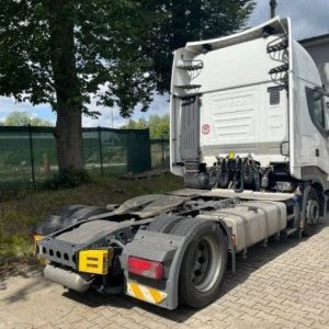 foto tahač lowdeck Iveco AS440T