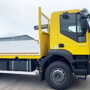 foto 6x4 Iveco 6.2m+HR rotátor vidle dálkáč retarder automat