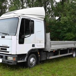 foto 7.5t Iveco 6.5m spaní nové pneu+alu bočnice valník Eurocargo ML75.E14