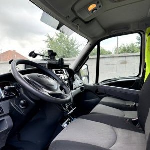 foto 6.7t odtah plato 7míst EUR5 Iveco Daily 65C17D sklopné naviják