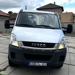 foto 6.7t odtah plato 7míst EUR5 Iveco Daily 65C17D sklopné naviják