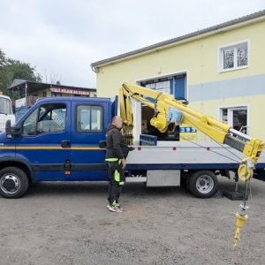 foto 3.5t/5t Iveco 7míst +HR naviják valník tupláky tažné 50C18 Daily 3.D 16V