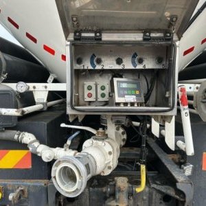 foto 24m3 PHM 5komor cisterna diesel+topný olej i pelety! 6x2 Iveco Stralis