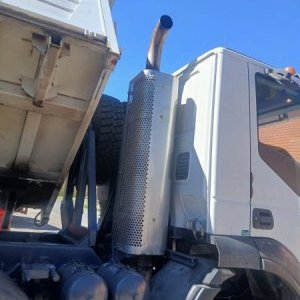 foto Eur5 sklápěč 8x4 komunál 41t bordmatik Iveco 450 Trakker