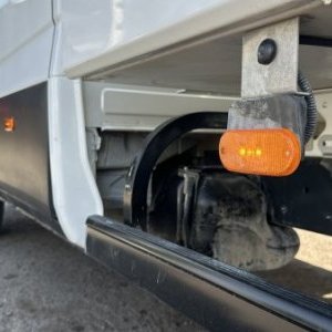 foto 3.5t sklápěč 6míst tupláky IVECO Daily