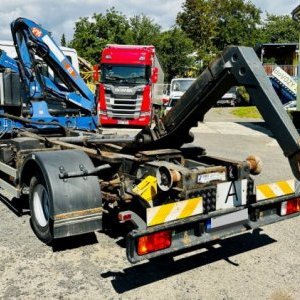 foto 10t Eur4 Iveco kontejner+ jeřáb PM
