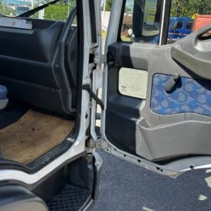 foto 10t Eur4 Iveco kontejner+ jeřáb PM