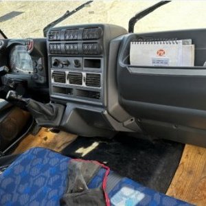 foto 10t Eur4 Iveco kontejner+ jeřáb PM